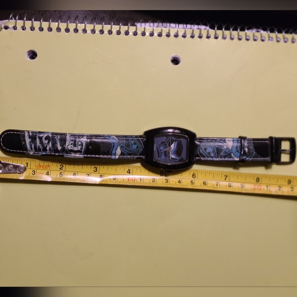 CHERNABOG DISNEY TIME WORKS FANTASIA COLLECTOR PRE-LOVED WATCH - Picture 7 of 9